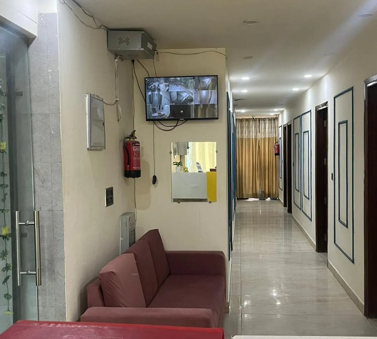 Hotel Neon Tower New Delhi