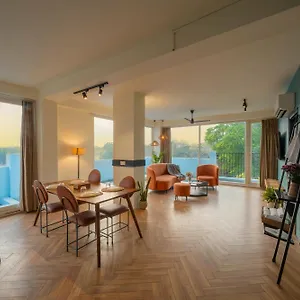 Hotel Minimalist Poshtel &, New Delhi